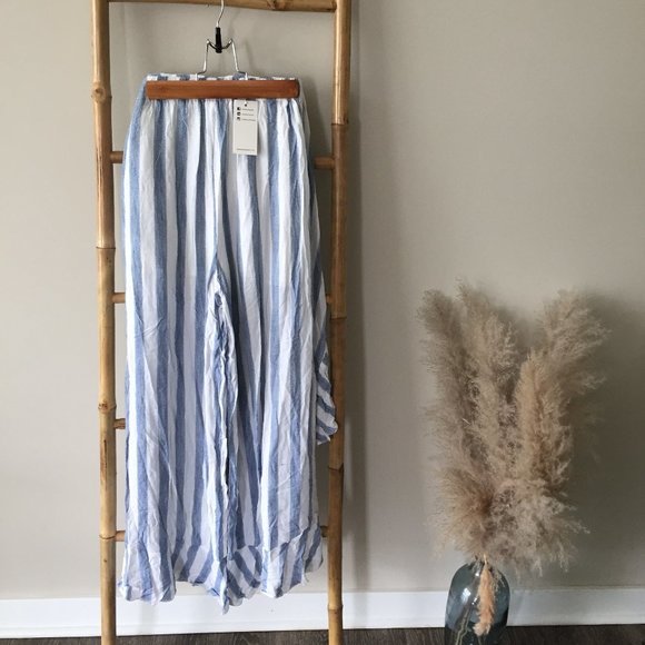 Simplee Stripped Ruffled Pants - Picture 2 of 3